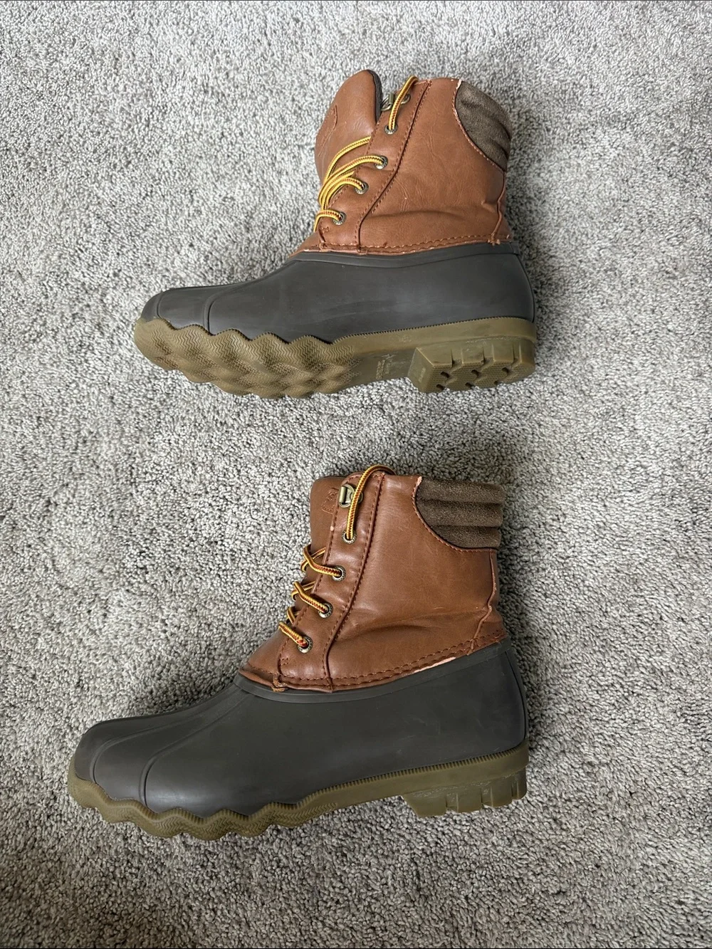 Sperry Men’s Brown and Dark Brown Duck Boots Size 6 - Worn Once